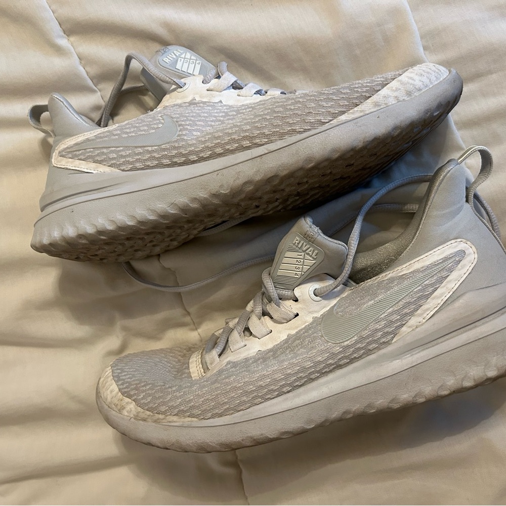 nike rival sneakers